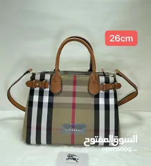  14 شنط ماركات عالميه