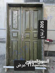  1 باب خشب وشباك المنيوم