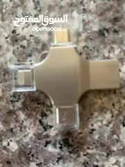  1 فلاشه جديده  USB