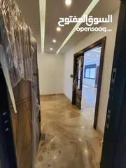  3 شقة فارغة للبيع في تلاع العلي - ref : 14647