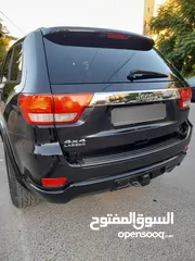  11 Jeep Grand Cherokee 2011                                                          Laredo 4x4