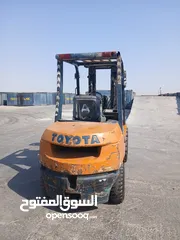  4 TOYOTA FORKLIFT 3 tons capacity (2003) in good condition and Reasonable Price.