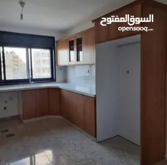  2 شقة 160 متر للبيع مقابل ديوان الموظفين