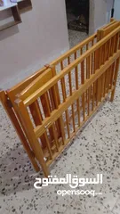  4 تخت بيبي سرير مع فرشة اصلية