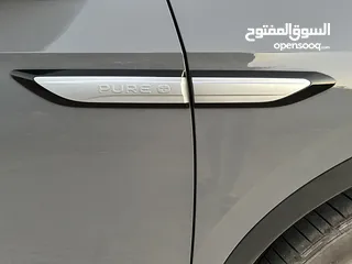  7 ID.4CROZE PURE +للبيع بسعر مغري  السعر غير قابل للتفاوض