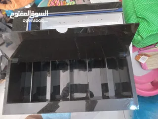  2 صيدلية أدوية مضيئه