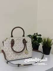  5 شناتي اوريجينال جداد للبيع