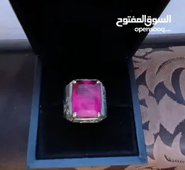  1 خاتم فضة 925 مع حجر كريم ياقوت سيلاني غير معالج لون قرمزي من النوادر