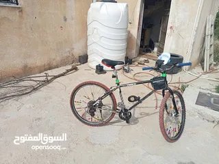  5 بسكليت من ماركه معروفه اجنبيه twvld بتقدر تبحث وتشوف  البسكليت مش مغير اي قطعه اصليه الو