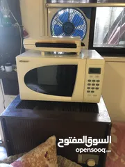  5 مجموعة اغراض مطبخ بسعر مغري ثلاجه وفرن غاز 5 عيون وكولر وبابور ومايكروويف وقرل