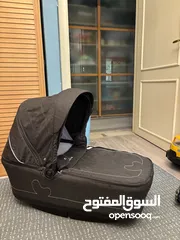  1 Carry-cot for newborn كاريكوت لحديثي الولادة