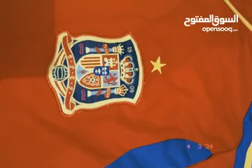  3 تيشيرت منتخب اسبانيا نادر 2010 اصلي في حاله جيده Spain 2010 world cup jersey rare