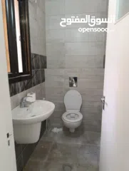  8 شقة  للإيجار – رام الله / عين منجد