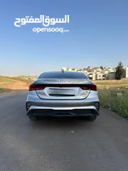  22 كيا K3 2022 فل اعلى صنف عدا الفتحة وارد كوري جمرك جديد فحص كامل كاش او اقساط باقل سعر في السوق