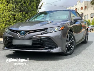  10 تيوتا كامري هايبرد لون فيراني  2020  اعلى صنف فل مسكر جمرك اليوم
