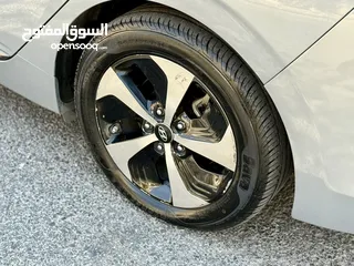  13 هيونداي ايونيك 2018 فل  ماشيه 105الف كاش واقساط