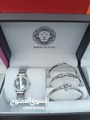  6 ساعة مع اكسسوارات