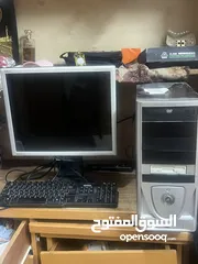  1 كمبيوتر مكتبي كلاسيكي للبيع – بحالة ممتازة
