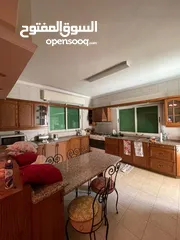  3 شقة للبيع مميزة جدا