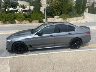  2 Bmw 530e m-package black edition
