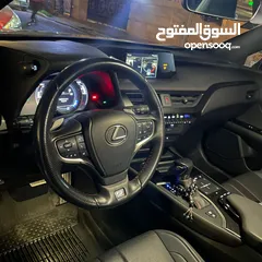  3 لكزس أف سبورت UX