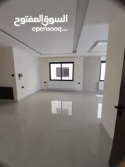  8 خلدا 160م ورف 35م وتراس 70م شقة مطلة بسعر مناسب