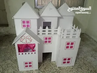  12 بيت باربي حجم كبير تركيب مستعمل للبيع