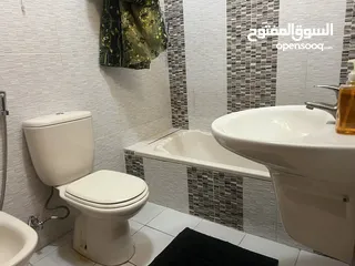  13 شقة مفروشة عائلية ارضية مميزة قرب التخصصي و السيفوي - 5 ايام وفوق التأجير