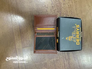  6 موظفة رجاليه فاحمه تليق بالرجال وجلد طبيعي