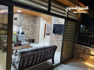  8 روف مفروش تشطيب سوبر ديلوكس للإيجار