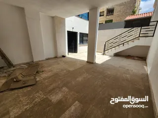  4 شقة فارغة للبيع في تلاع العلي - ref : 14647