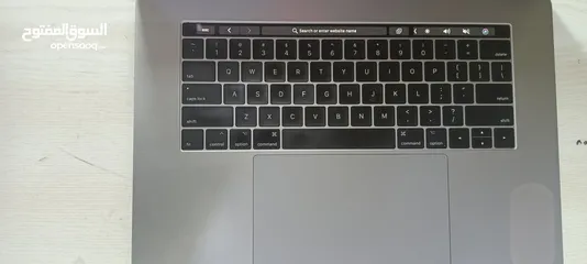  2 Apple macbook core i7 chip
