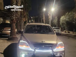  7 كيا سيرينتو جيب.بحالة ممتازة مش ناقصها شيء.كاش او اقساط