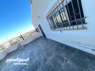  23 بيت مستقل في ارقى مناطق الزرقاء ضاحية البستان   واجهة حجر تشطيب سوبر ديلوكس مسطح البناء 170الارض500