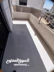  7 خلدا 160م ورف 35م وتراس 70م شقة مطلة بسعر مناسب