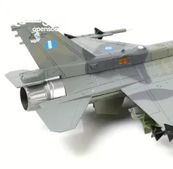 7 نموذج طائرة حديد F16