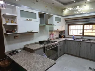  11 شقة ارضية للبيع مفروش او فارغ