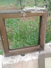  8 بوابات حديد وشبابيك وشبكات ومناخل للبيع