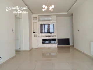  1 شقة مميزة للبيع في حي الصحابة