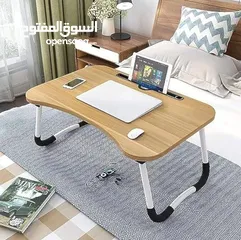  3 طاولة الحاسوب الخشبية