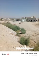  3 أرض للبيع في عقبة جبر جميع الخدمات متوفرة