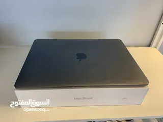  9 MacBook Air M2 13.6”  8GB / 256GB  جهاز Active فقط مع الكرتونة