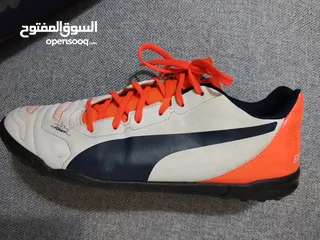  5 بوت بوما اصلي نمرة 45 بلبس 44