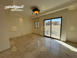  16 عرض فاخر --- جديد لم يسكن ----