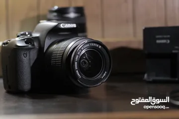  1 كاميرا 650d نضيف و بحاله ممتازه مع عدسه 18-135 الإصدار 2 نضيف
