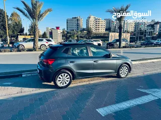  7 سيات ابيزا فل الفل مع بانوراما ،،، اوتوماتيك