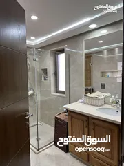  17 فيلا مفروشة سوبر ديلوكس اعلان رقم (V12)