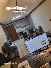  1 اثاث مكتب استخدام شهر بحالة الوكالة