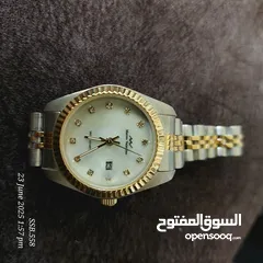  3 ساعة يد نسائي نوع marreo Valentino جديدة  كاملة مع العلبة
