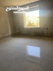  4 شقه للبيع ام الشرايط
